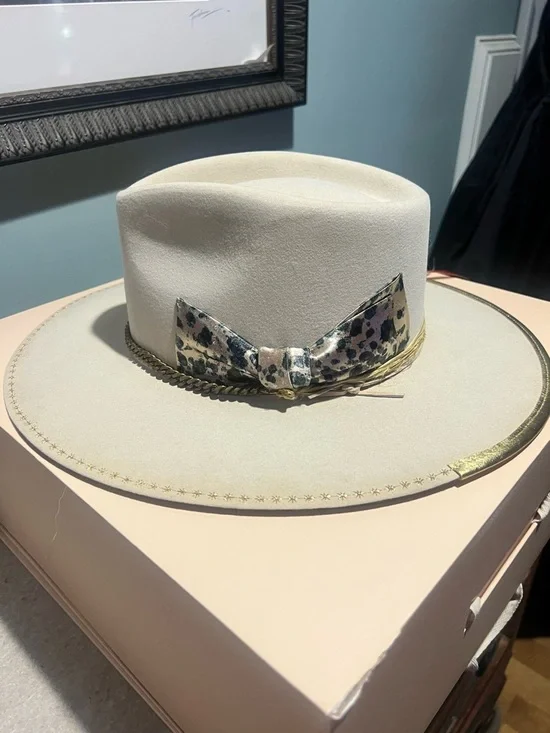 Teressa Foglia - Lace Hat - New in Box - Sz -7 3/8 - Picture 4 of 11